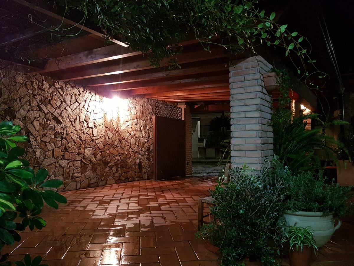 Marco'S House Vila Dolianova Exterior foto